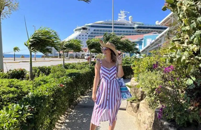 Roatan cruise port