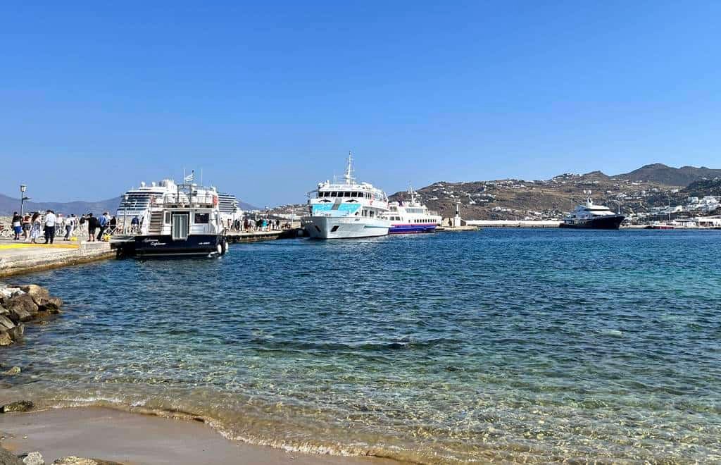 Mykonos Old Port water taxis and boats to Delos